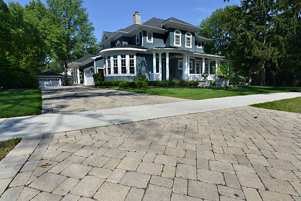 Best Professional Driveway Pavers  in Williams, OR
